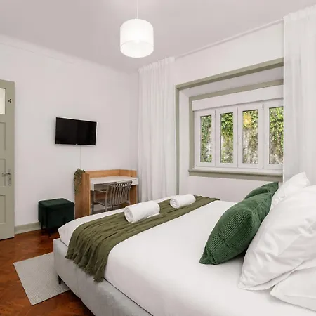 2d- Authentic Lifestyle, Charming Cafes, Local Restaurants And Hidden Gems At Your Doorstep * Lisboa